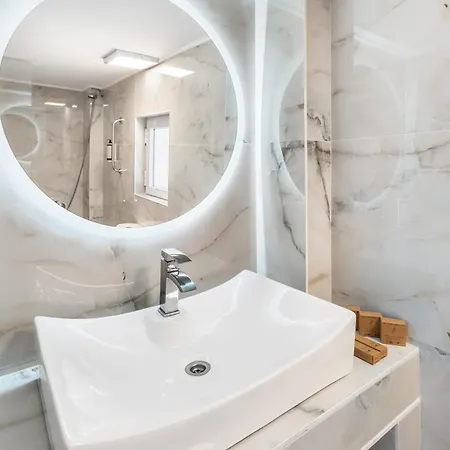 Doliva Chris Private Pool Apartament