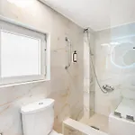 Doliva Chris Private Pool Apartament