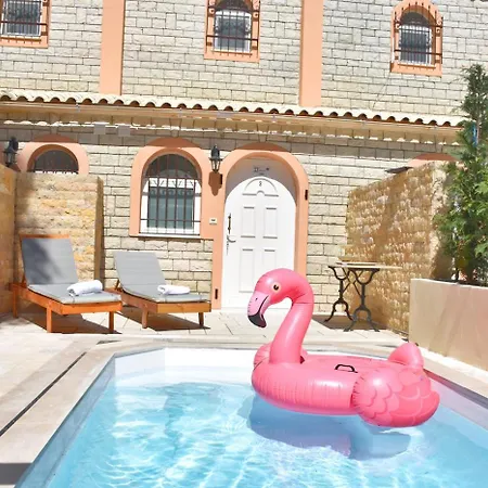 Doliva Chris Private Pool Apartamento