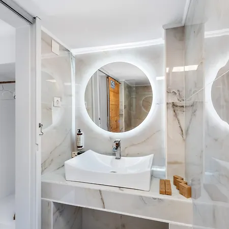 아파트 Doliva Chris Private Pool