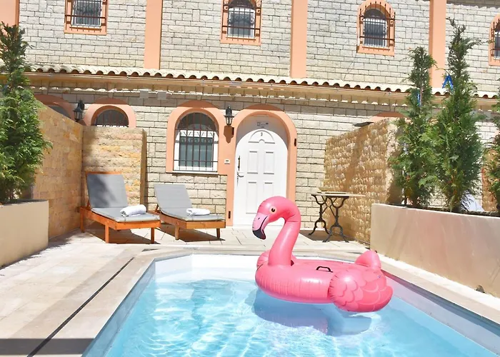 Doliva Chris Private Pool Apartament